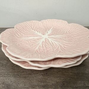 This listing is for 3 pcs Hobby Lobby Pink Cabbage Rose Leaf Dinner Plates